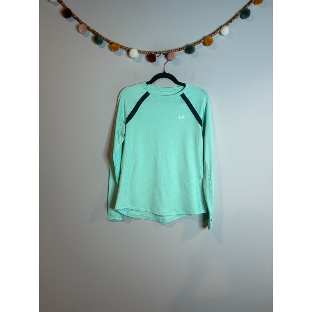 Under Armour teal fleece lined long sleeve top